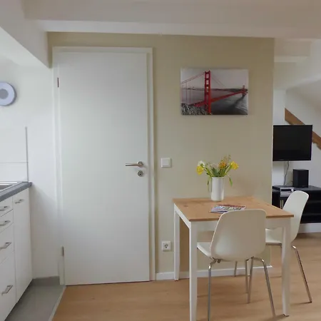 アパート Flora *